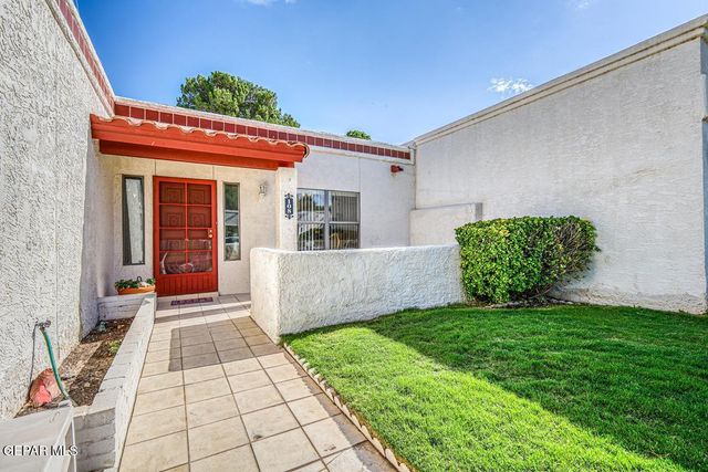 108 CASAS BELLA Lane, Santa Teresa, NM 88008