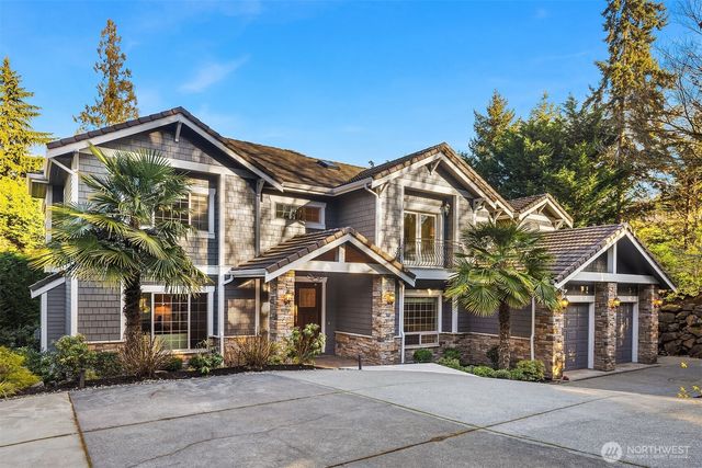 9810 SE 35th Place, Mercer Island, WA 98040