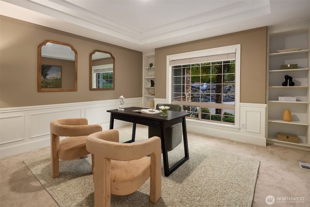 9810 SE 35th Place, Mercer Island, WA 98040