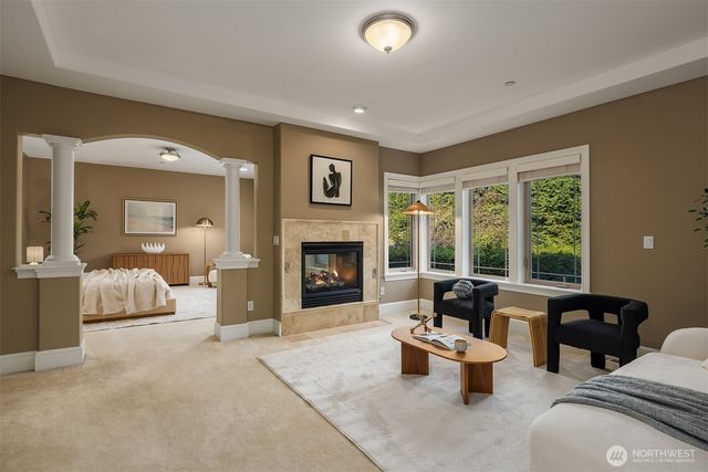 9810 SE 35th Place, Mercer Island, WA 98040