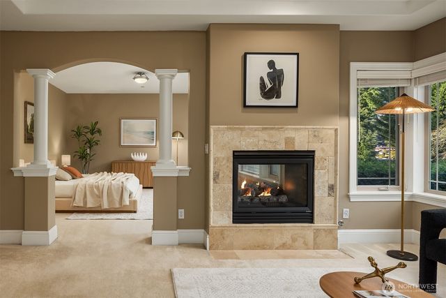 9810 SE 35th Place, Mercer Island, WA 98040