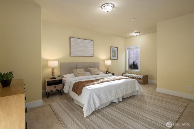 9810 SE 35th Place, Mercer Island, WA 98040