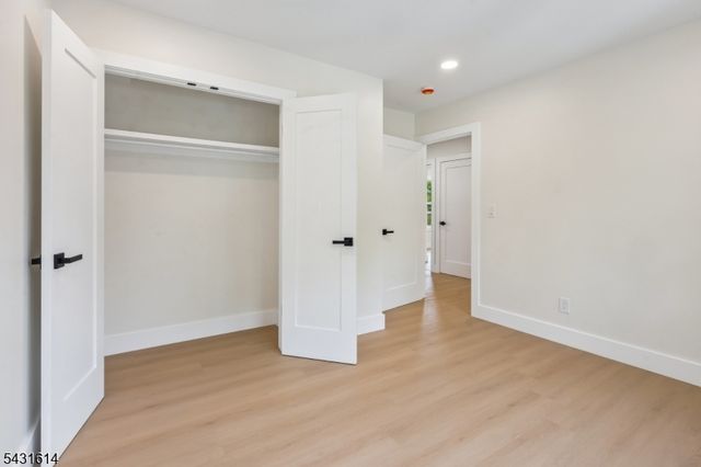 10 Rose St, Edison Twp., NJ 08817