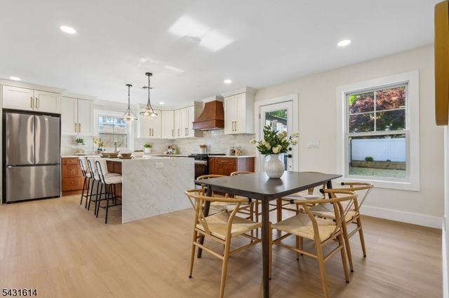10 Rose St, Edison Twp., NJ 08817