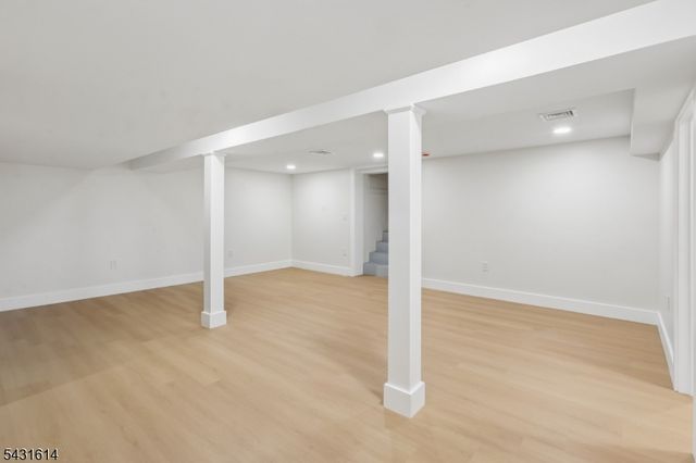 10 Rose St, Edison Twp., NJ 08817