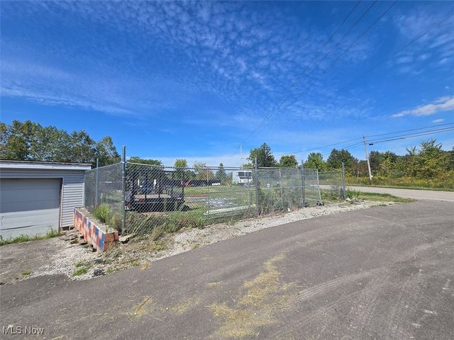 5737 Center Road, Valley City, OH 44280