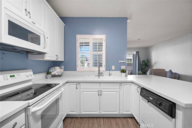 12068 Sylvan River 58, Fountain Valley, CA 92708