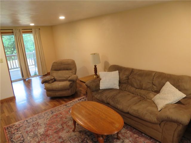 3407 Pinewood, West Homestead, PA 15120