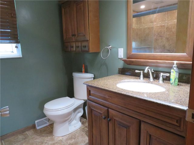 3407 Pinewood, West Homestead, PA 15120