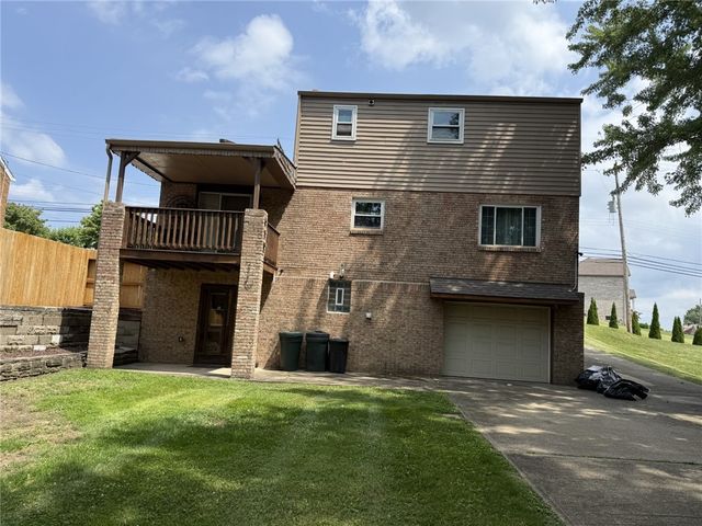 3407 Pinewood, West Homestead, PA 15120