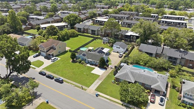 2021 Wolfsnare RD, Virginia Beach, VA 23454