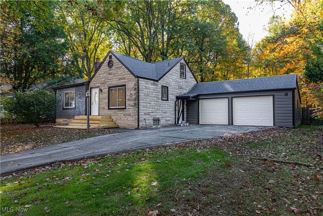 175 Homestead Drive, Youngstown, OH 44512