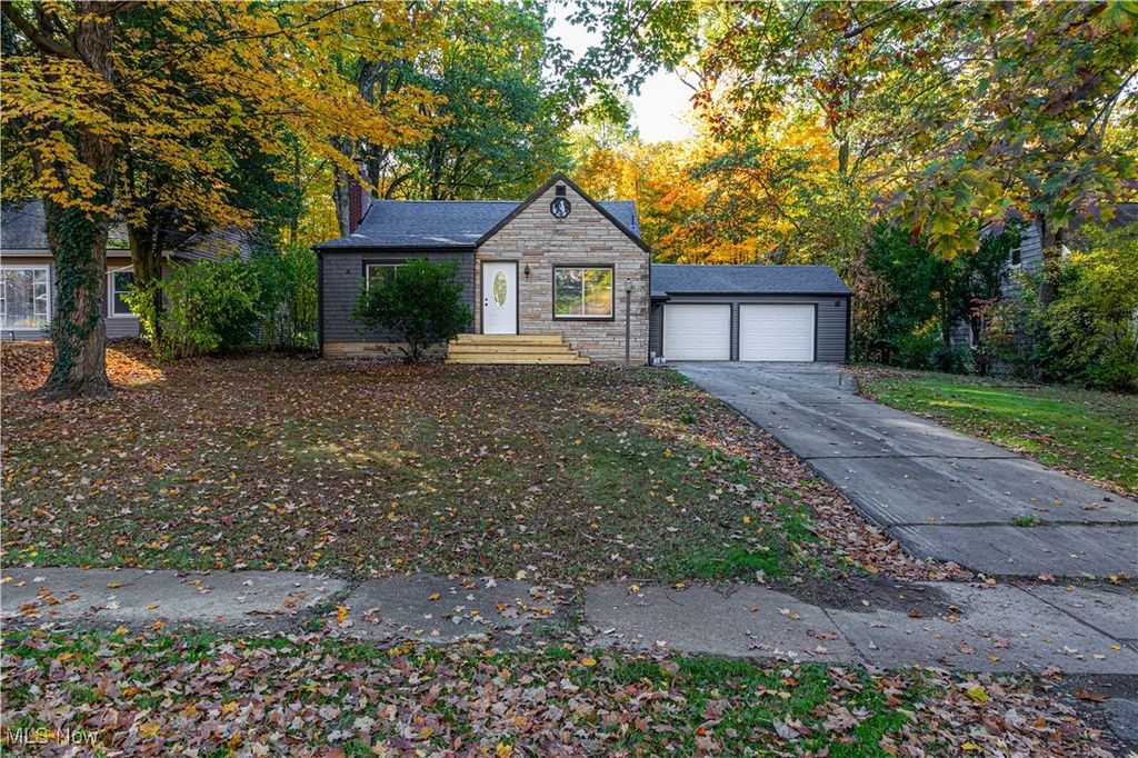 175 Homestead Drive, Youngstown, OH 44512