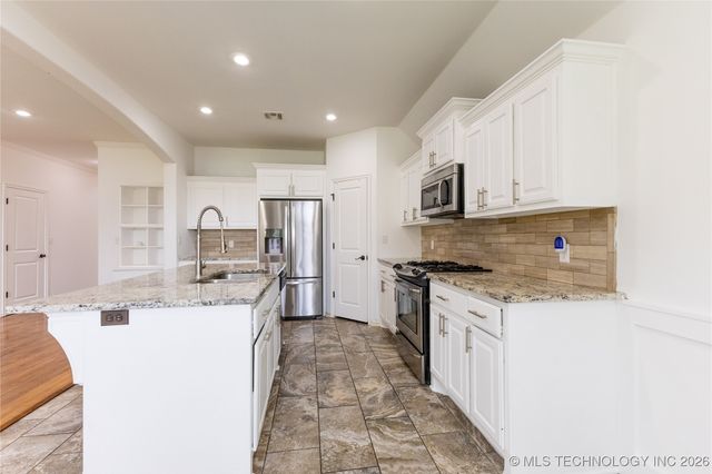 1301 W Elmira Place, Broken Arrow, OK 74012