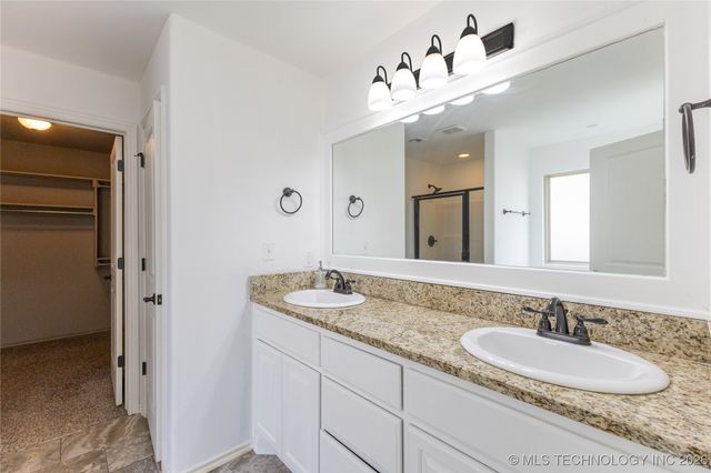 1301 W Elmira Place, Broken Arrow, OK 74012