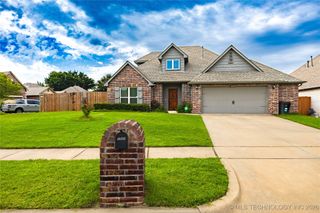 1301 W Elmira Place, Broken Arrow, OK 74012