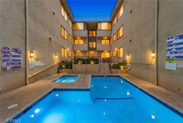 423 N Palm 108, Beverly Hills, CA 90210