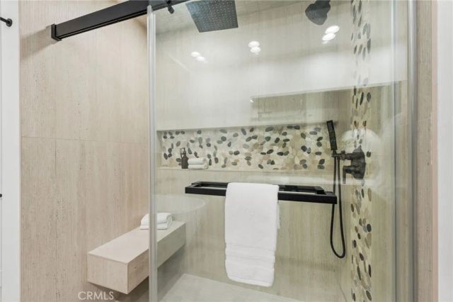 423 N Palm 108, Beverly Hills, CA 90210