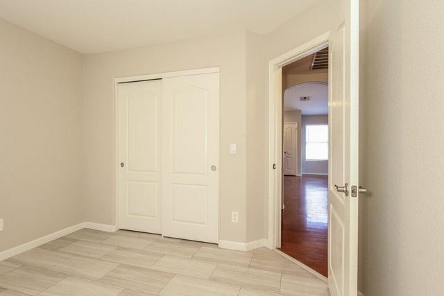 8459 W Ross Avenue, Peoria, AZ 85382