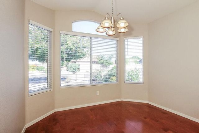 8459 W Ross Avenue, Peoria, AZ 85382