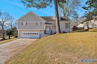 1434 NE Longbrook Drive, Cullman, AL 35055