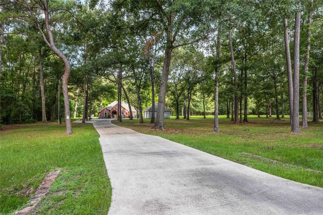 17368 Northcrest Circle, New Caney, TX 77357