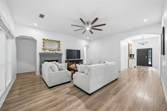 17368 Northcrest Circle, New Caney, TX 77357