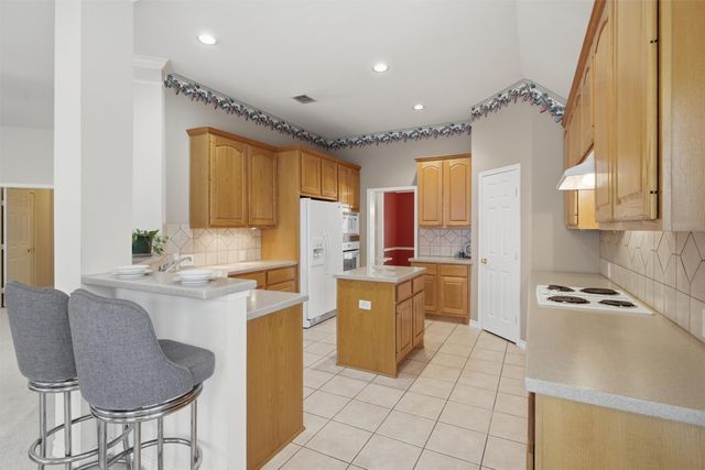 8505 Redwing Lane, Fort Worth, TX 76123