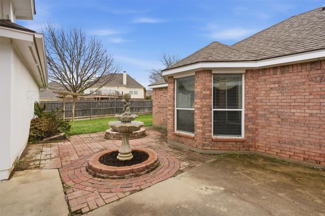 8505 Redwing Lane, Fort Worth, TX 76123