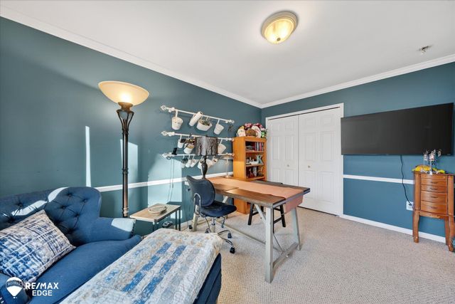 90 Ridge Field Court, Oxford, MI 48371