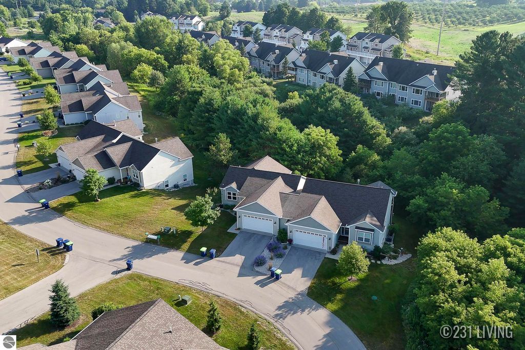 Image 35 of property listing at 4758 Kodiak Drive, Traverse City, MI 49685