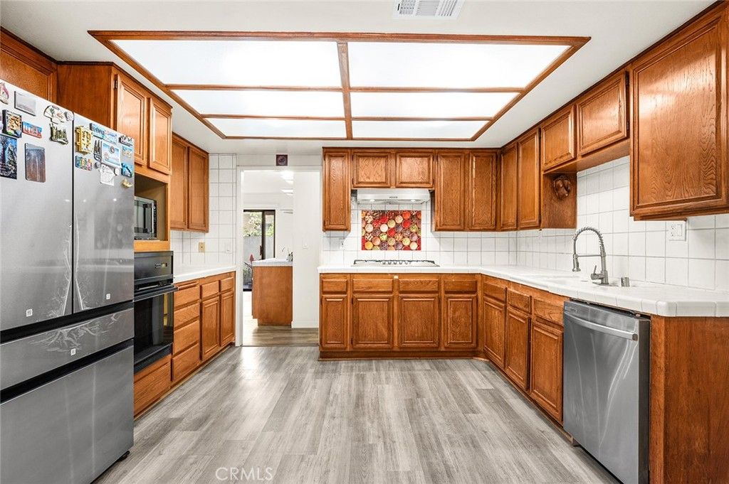 4021 W 182nd H, Torrance, CA 90504 — photo 4