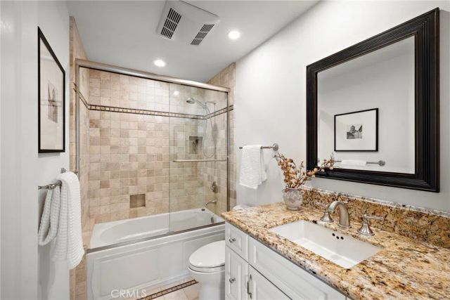 725 Balboa Avenue, Laguna Beach, CA 92651