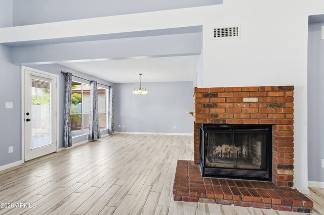3850 W HARRISON Street, Chandler, AZ 85226