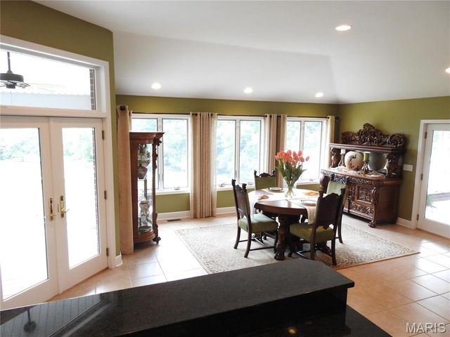 10840 Breeden Drive, Rolla, MO 65401