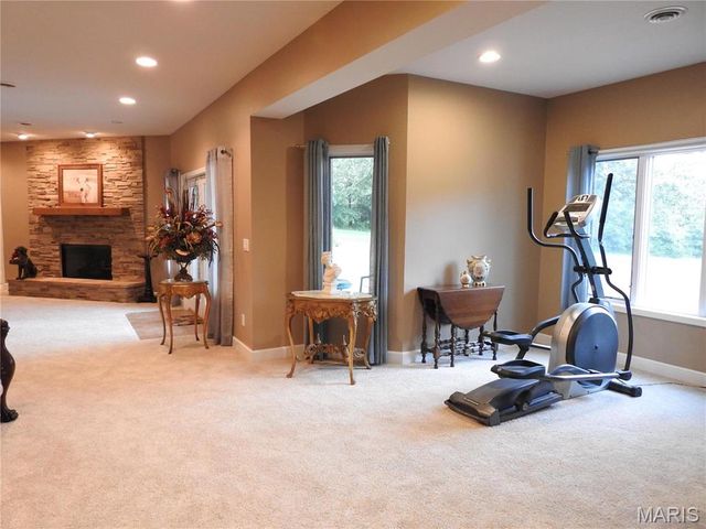 10840 Breeden Drive, Rolla, MO 65401