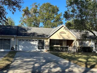 8985 SW 94 LANE B, Ocala, FL 34481