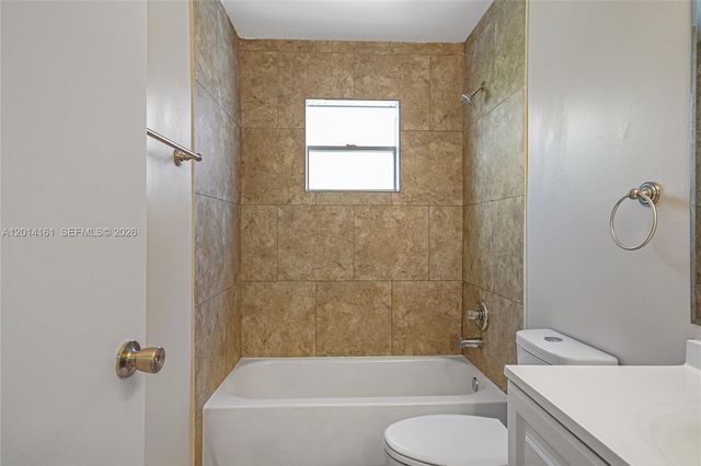 1332 Waterway Cove Drive, Wellington, FL 33414