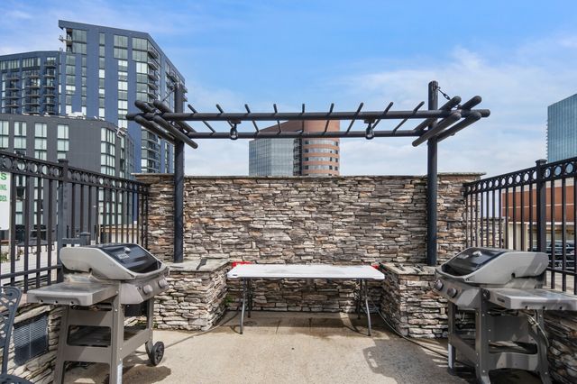 1803 Broadway Apt 612, Nashville, TN 37203