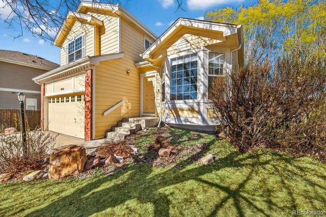 18765 E Crestridge Drive, Aurora, CO 80015