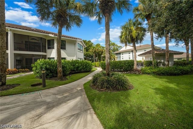 792 Eagle Creek DR 203, Naples, FL 34113