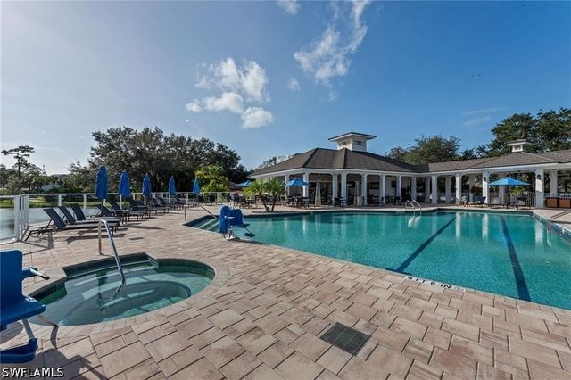 792 Eagle Creek DR 203, Naples, FL 34113