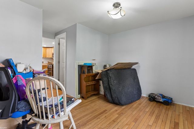 1816 S Woodland Drive, Port Huron, MI 48060