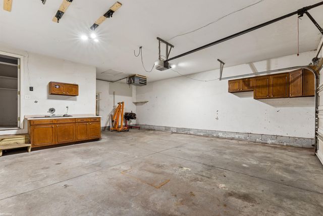 1816 S Woodland Drive, Port Huron, MI 48060