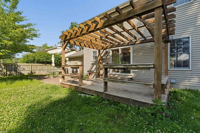 1816 S Woodland Drive, Port Huron, MI 48060