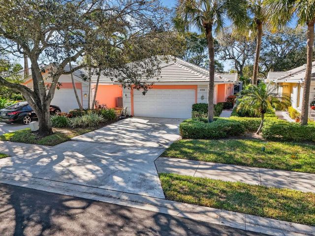 4153 Royal Oak Drive, Palm Beach Gardens, FL 33410