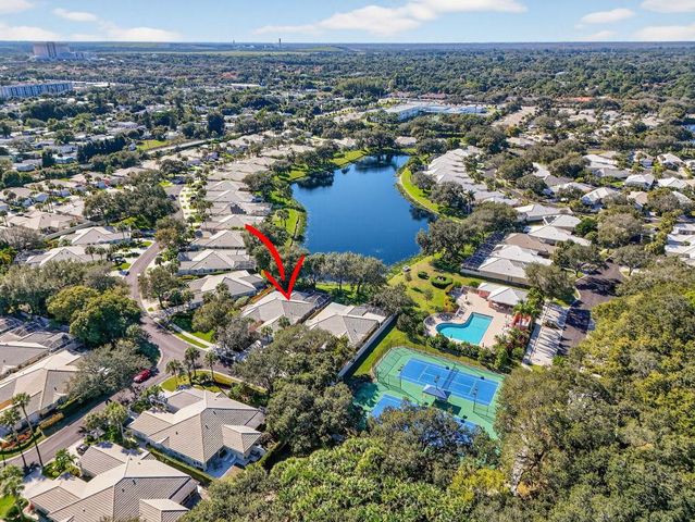 4153 Royal Oak Drive, Palm Beach Gardens, FL 33410