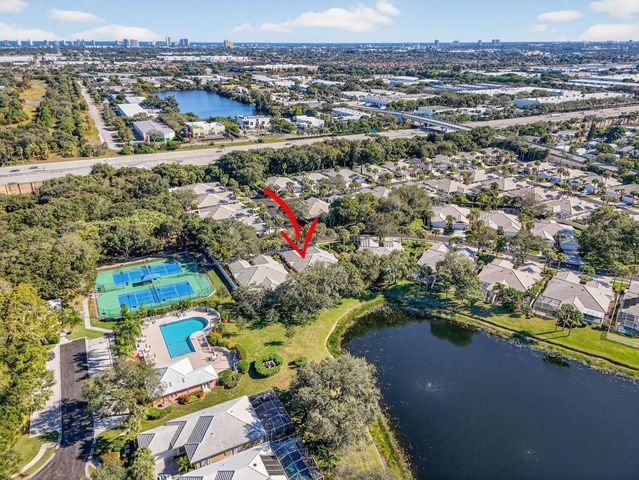 4153 Royal Oak Drive, Palm Beach Gardens, FL 33410