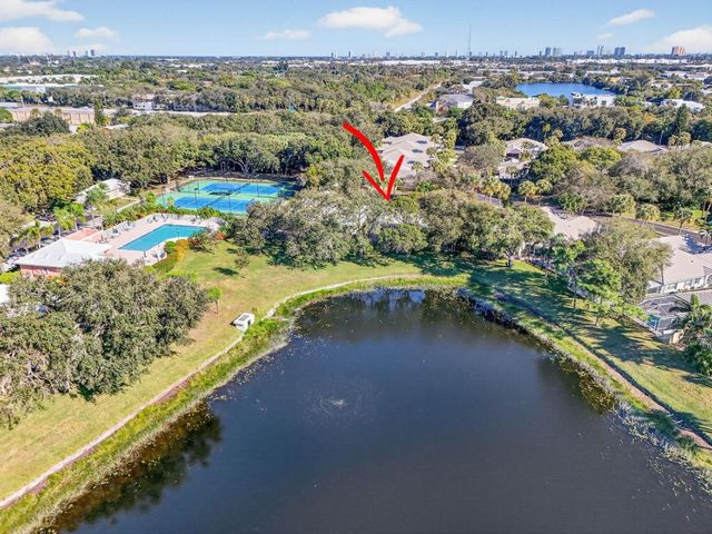 4153 Royal Oak Drive, Palm Beach Gardens, FL 33410