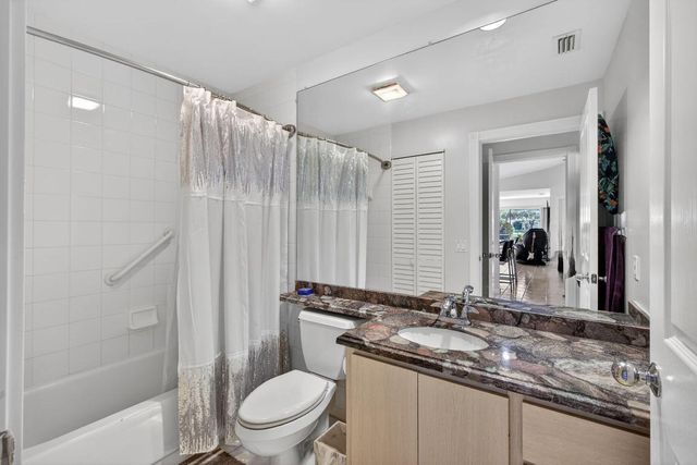 4153 Royal Oak Drive, Palm Beach Gardens, FL 33410